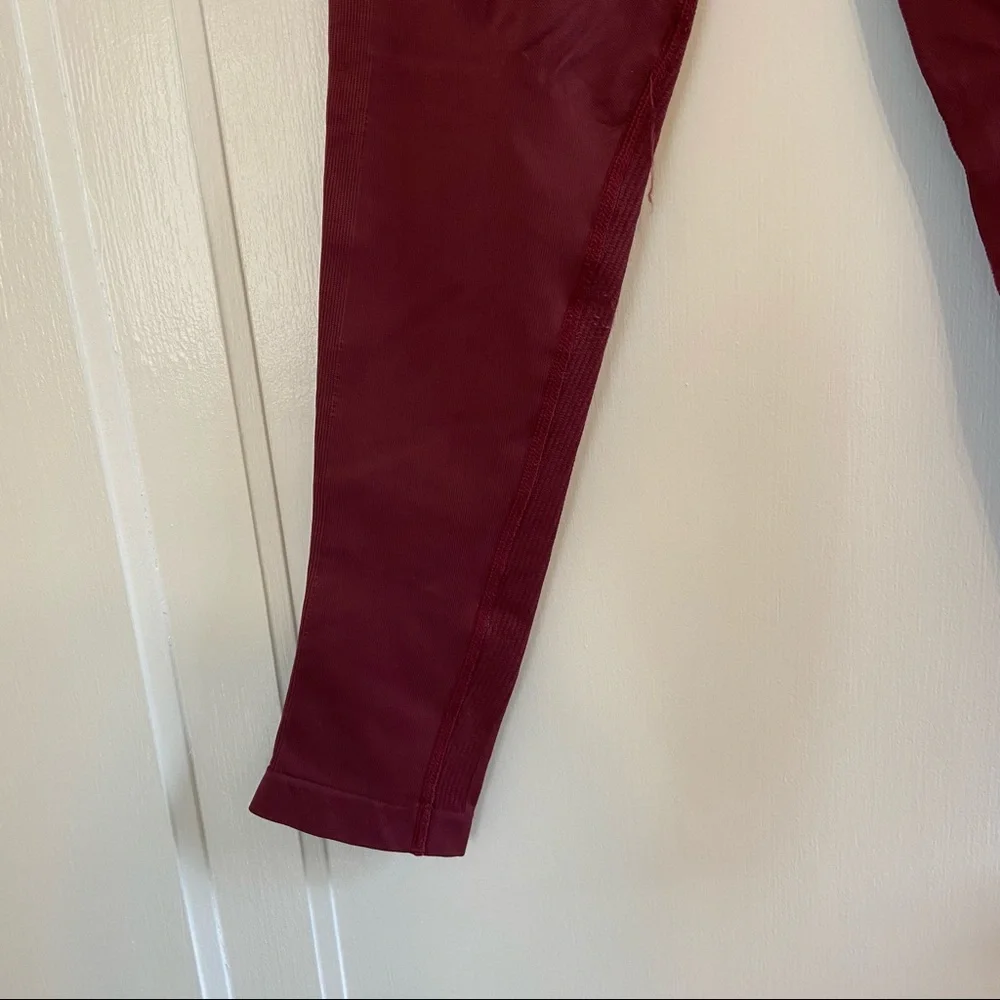 Lululemon Zone In tights - Picture 4 of 9